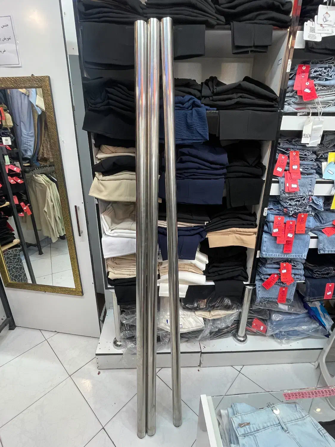 رگال مانتو و میله های فلزی|فروشگاه و مغازه|برازجان, |دیوار