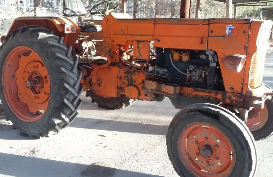 تراکتور رومانی مدل ۶۶ تمیز|خودرو سنگین|یزد, |دیوار