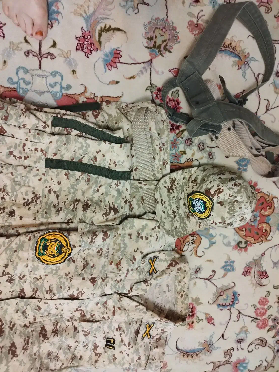 لباس سربازی|لباس|تبریز, |دیوار