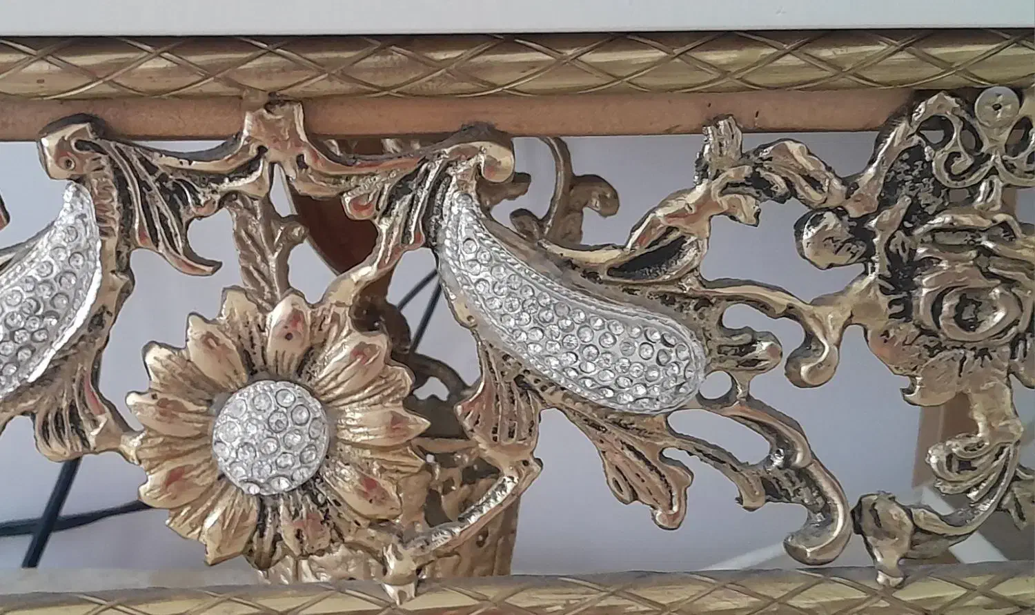 میزبرنجی نونو|میز تلویزیون|اراک, |دیوار