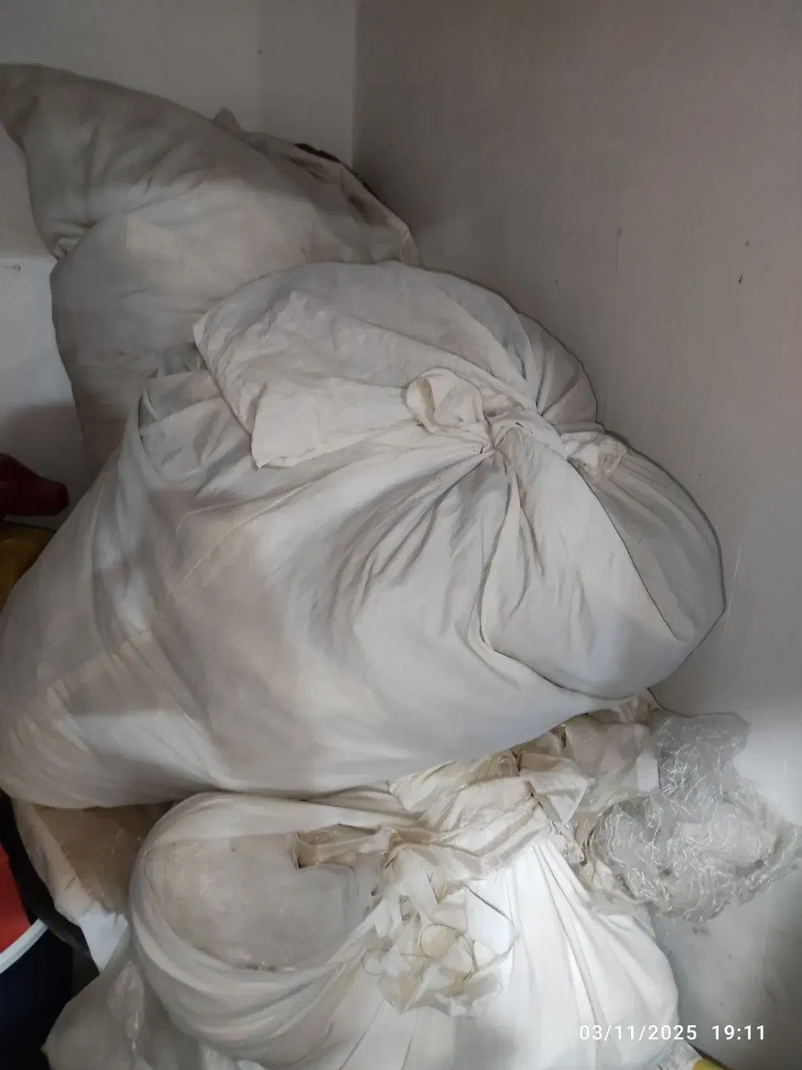 فروش خورده تکه برا بالش تکه هایه بزرگو کوچک|لوازم خیاطی و بافتنی|جیرفت, |دیوار