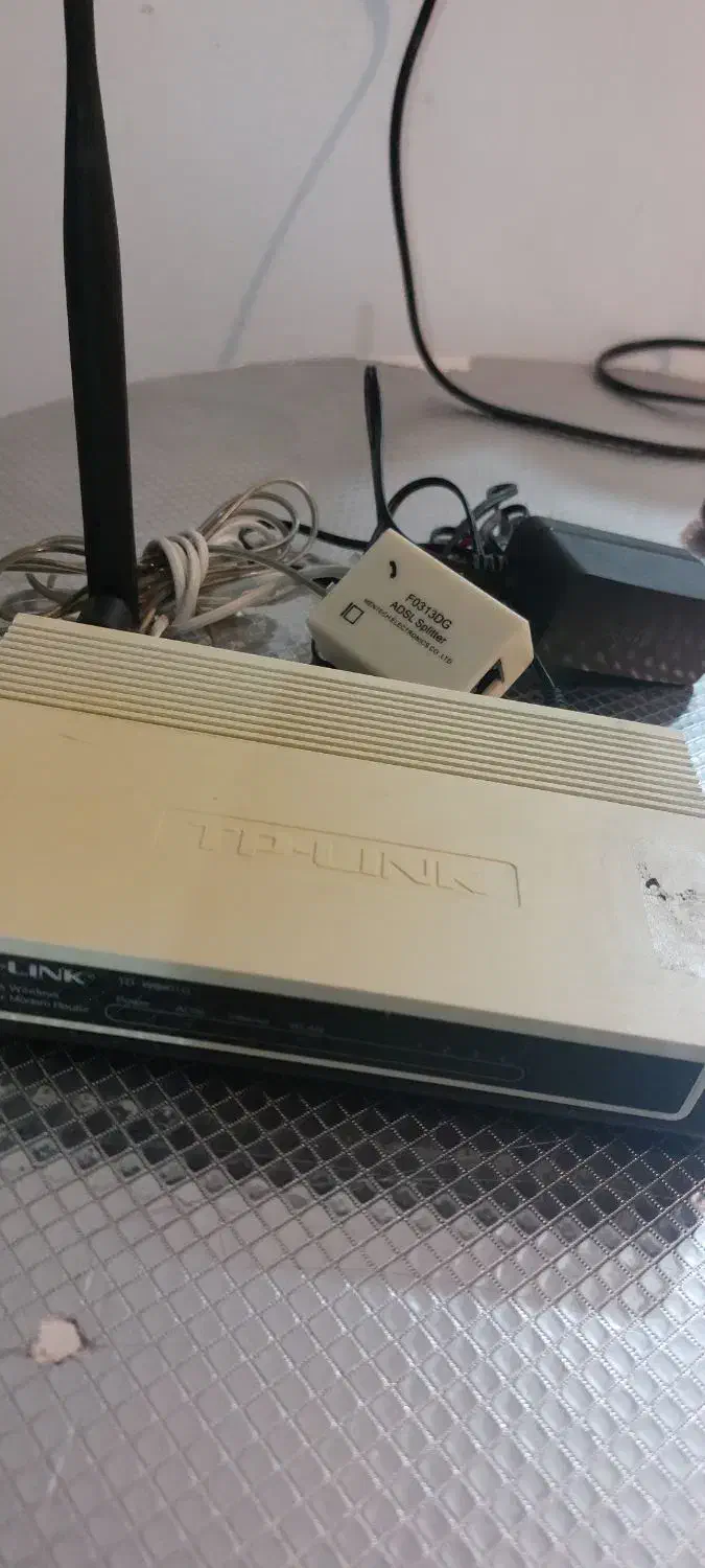 مودم اینترنتی با سیم مخابرات|مودم و تجهیزات شبکه|بندر ماهشهر, |دیوار