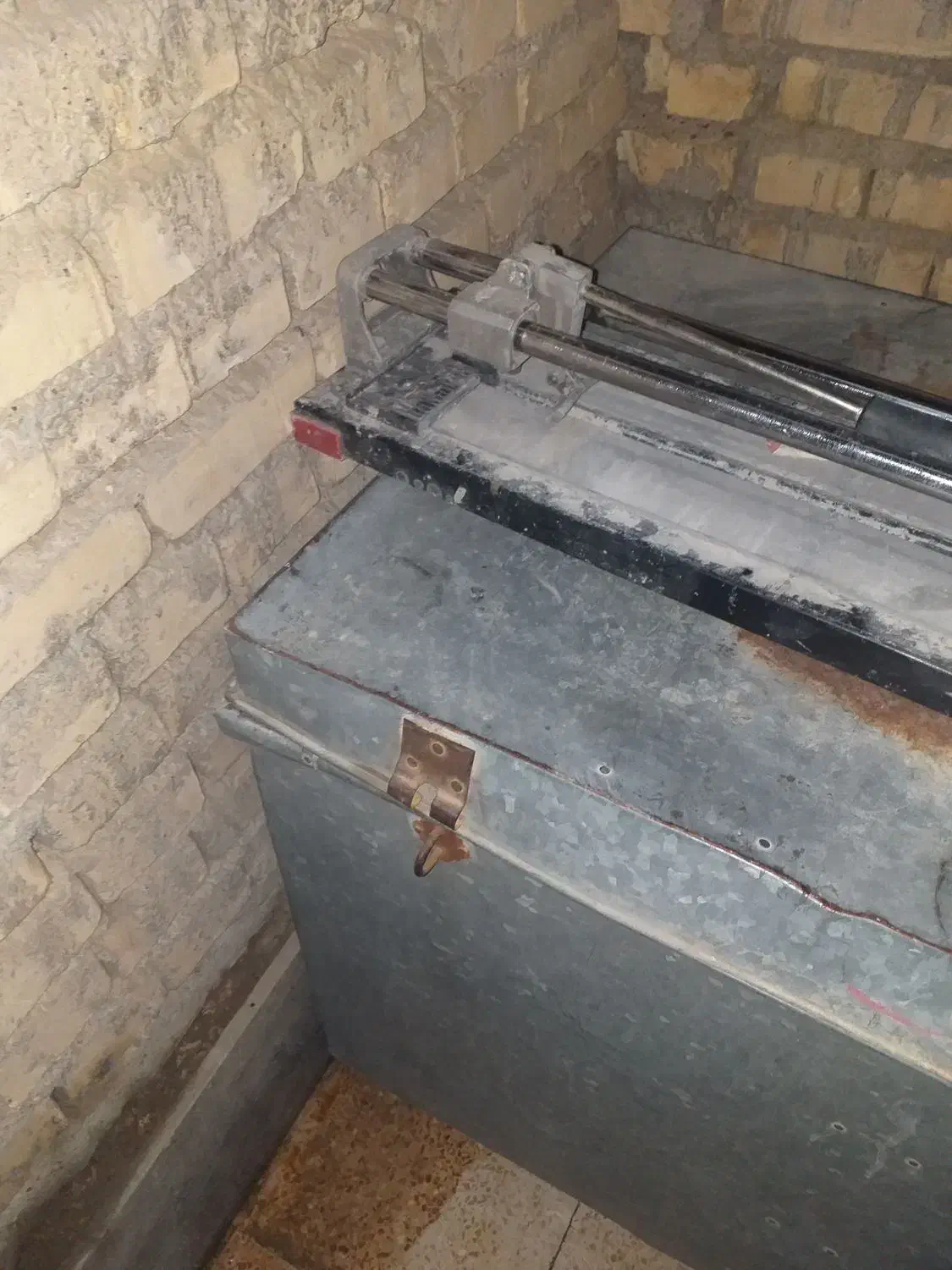 کاشی بر|ابزارآلات|سوسنگرد, |دیوار