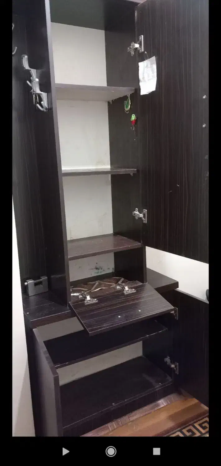 جاکفشی وگنجه|جاکفشی، کمد، دراور|زاهدان, |دیوار