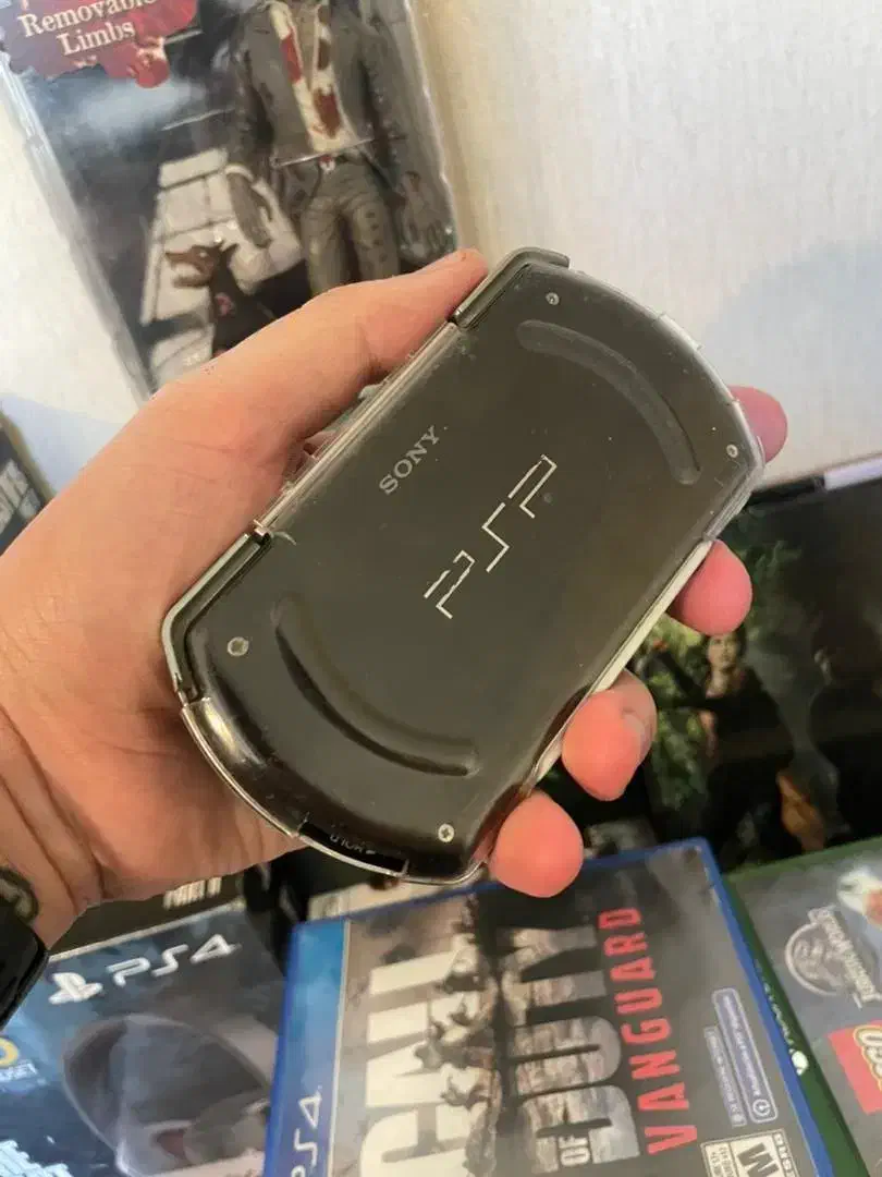 psp go|کنسول، بازی ویدئویی و آنلاین|همدان, |دیوار