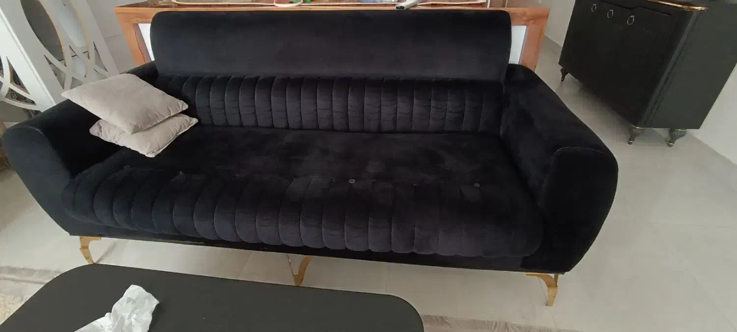 مبلمان هفت نفره با میز بزرگ|مبلمان خانگی و میز عسلی|مشهد, بهمن|دیوار