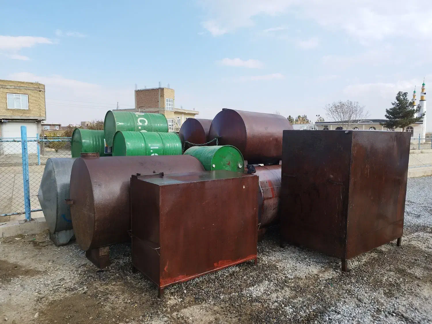 تانکر1200لیتری ورق 3میل 2تا|مصالح و تجهیزات ساختمان|میاندوآب, |دیوار