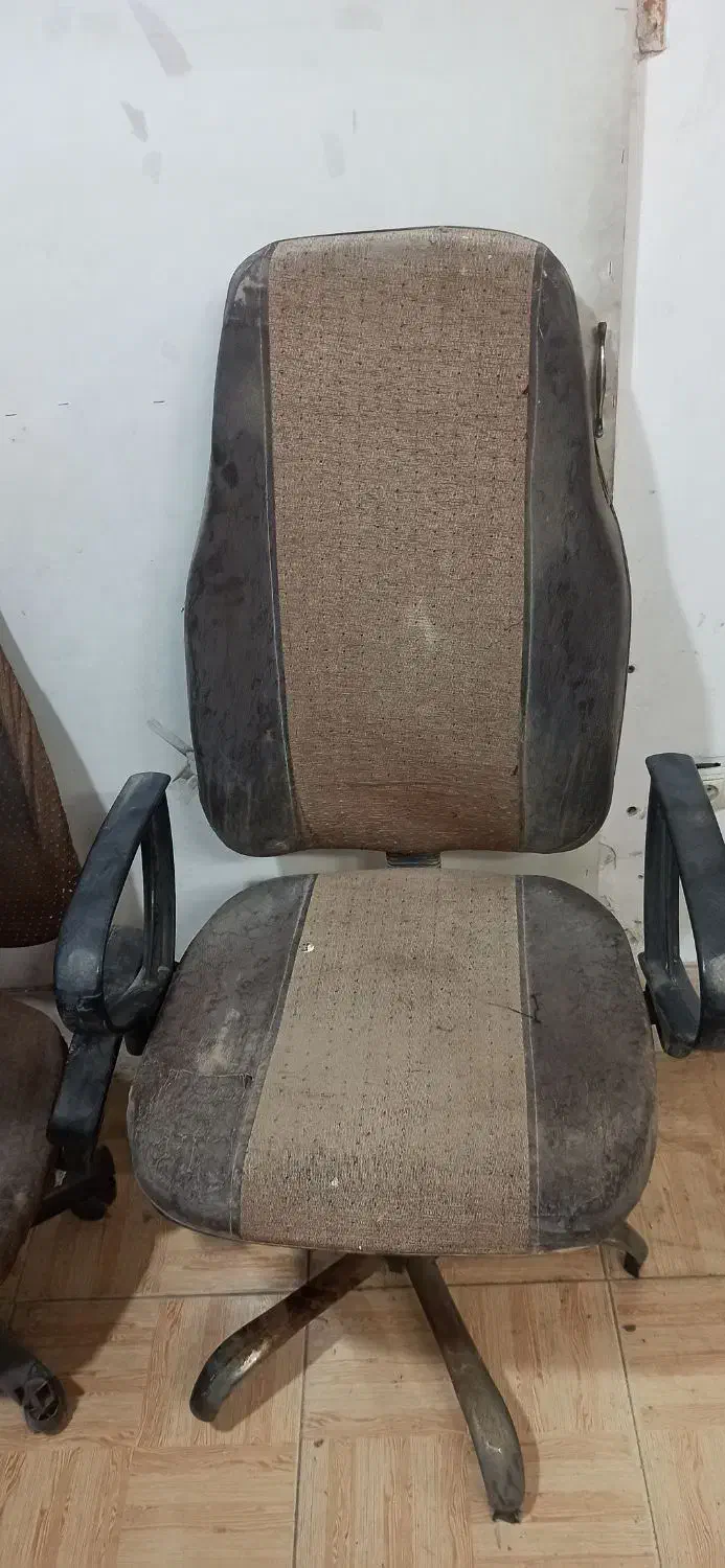 صندلی طبی و گردون|صندلی و نیمکت|قم, شهرک فاطمیه|دیوار