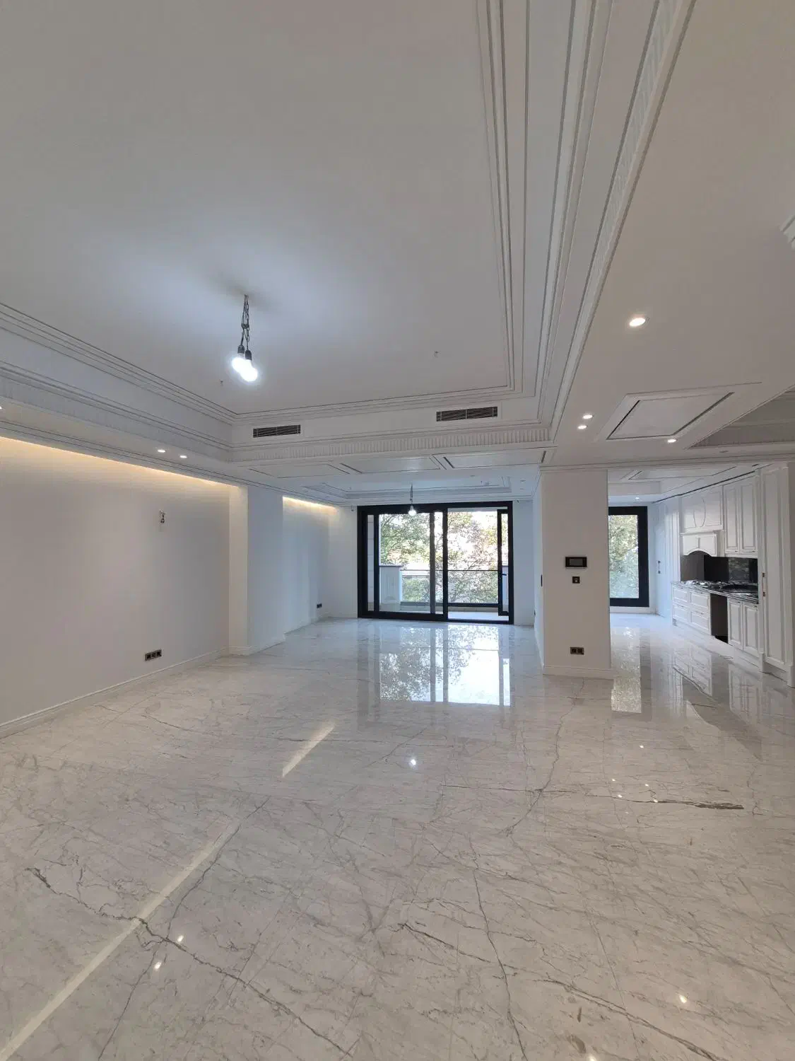 زعفرانیه ۲۱۵متر کلید نخورده/ویو بدون مشرف باغ|اجارهٔ آپارتمان|تهران, زعفرانیه|دیوار