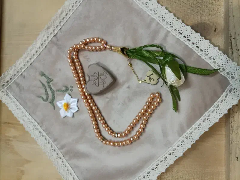 جانماز گلدوزی وروباندوزی|لوازم خیاطی و بافتنی|زنجان, |دیوار