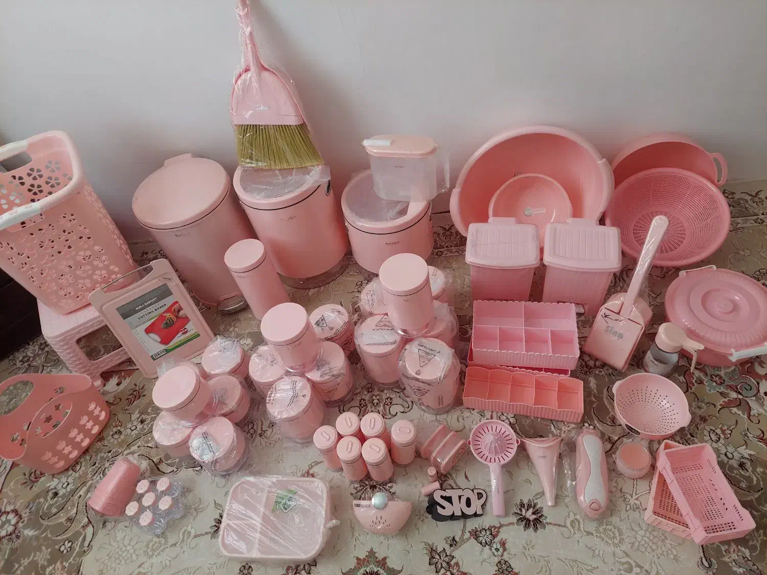 سرویس آشپزخانه|ظروف نگهدارنده، پلاستیکی، یک‌بارمصرف|سنقر, |دیوار