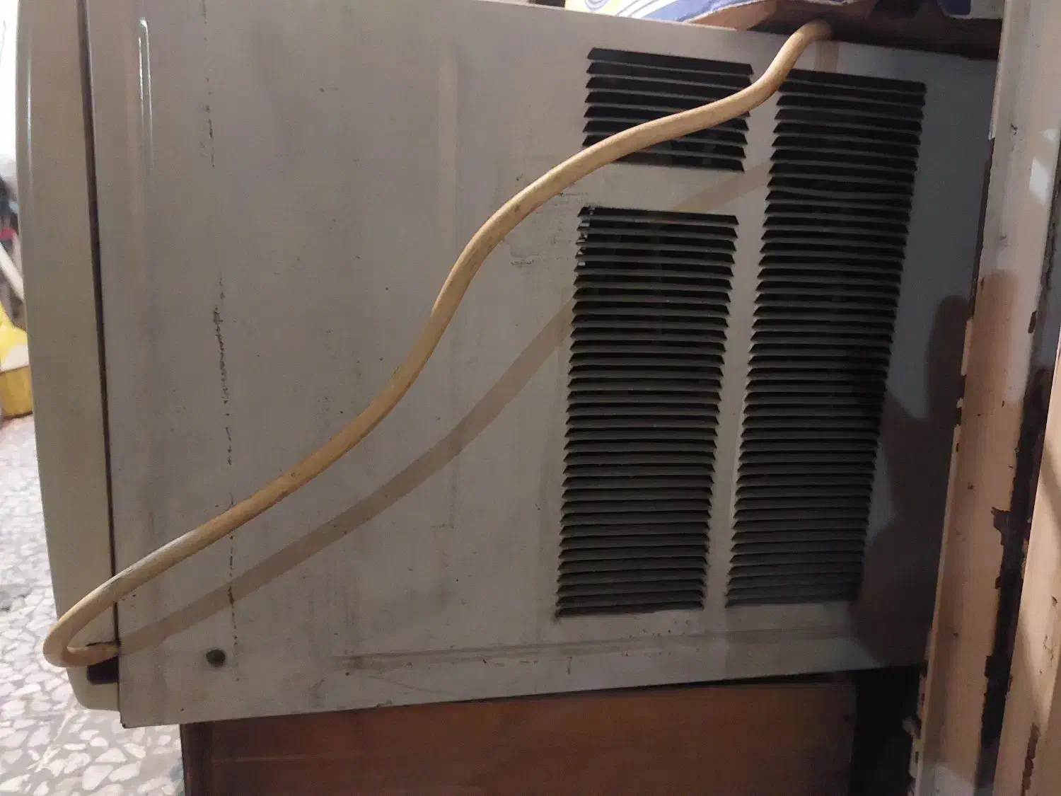 کولر پنجره ای ال جی  گلد|کولر گازی و فن‌کوئل|رشت, کوی جام جم|دیوار