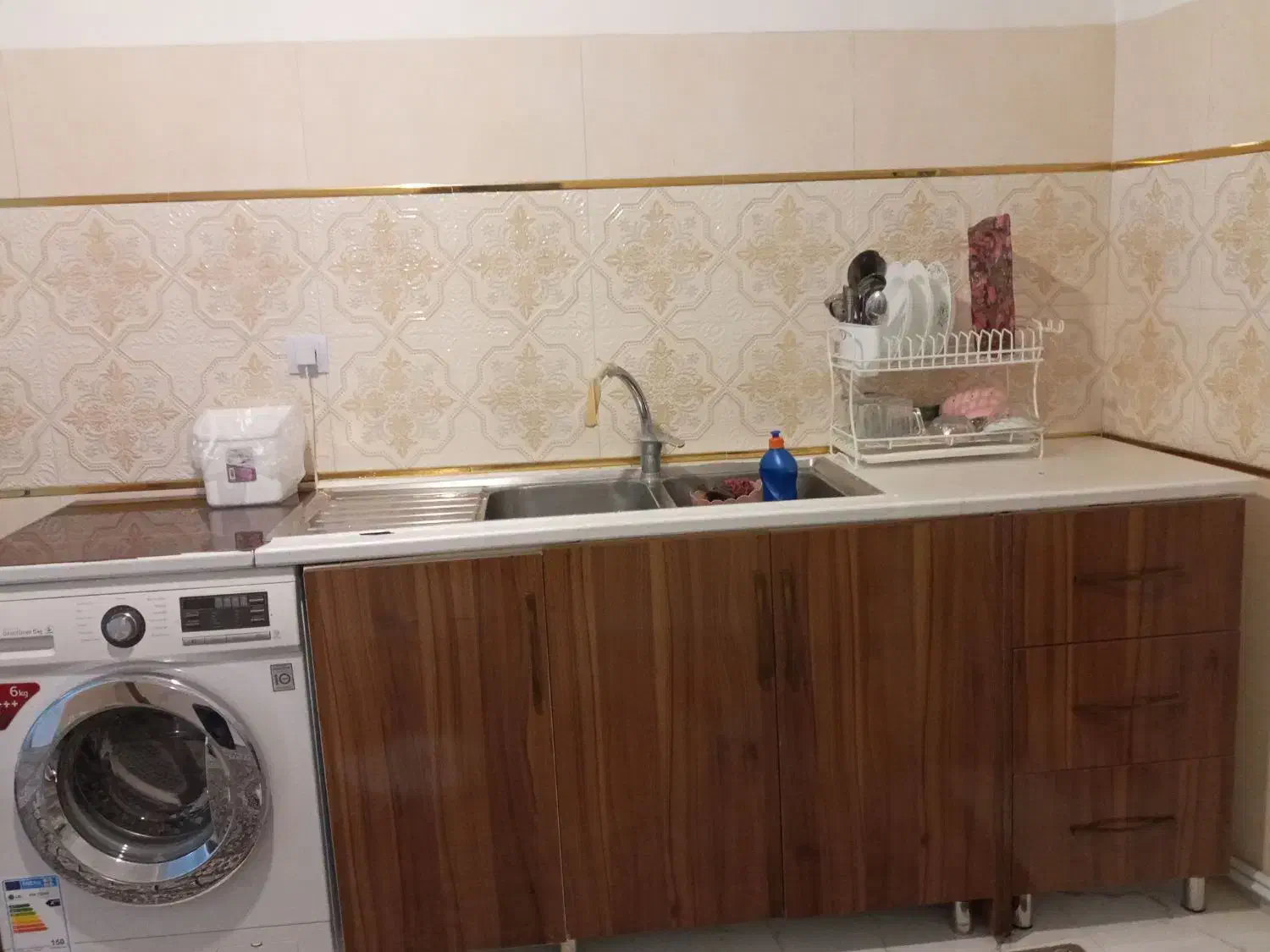 ابچکان ونیم دهنده‌ی ظروف|آب‌چکان و نظم‌دهنده ظروف|خلخال, |دیوار