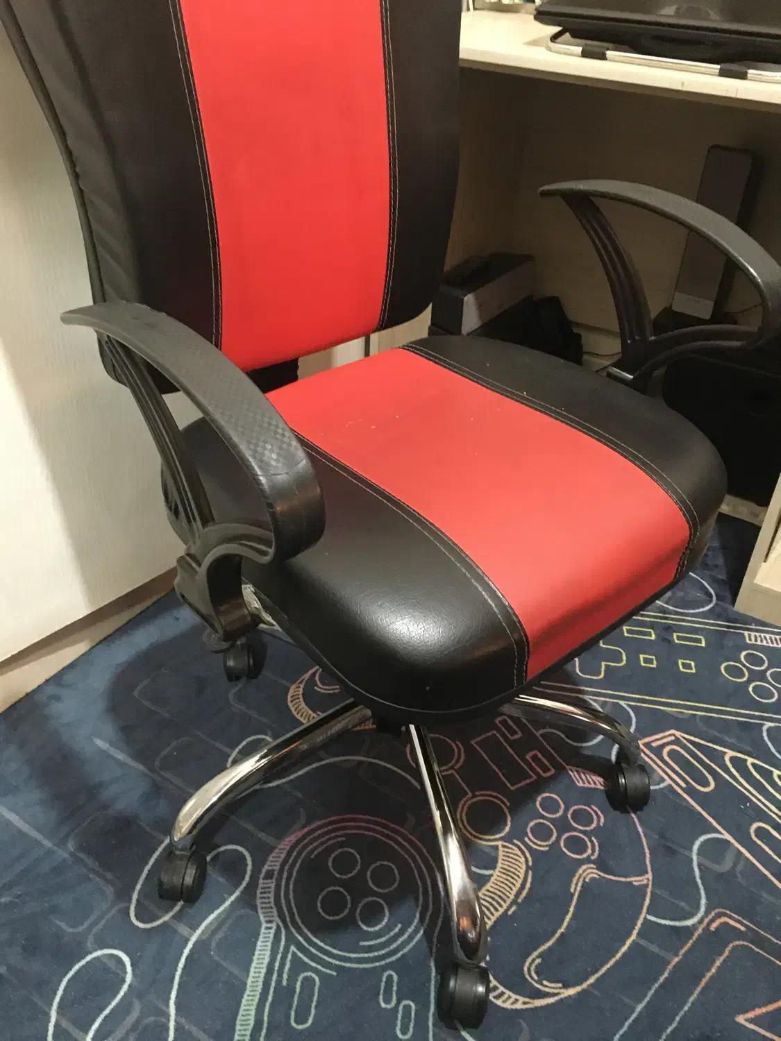 میزکامپیوتروصندلی (کتابخانه دار)|میز تحریر و کامپیوتر|تهران, زرکش|دیوار