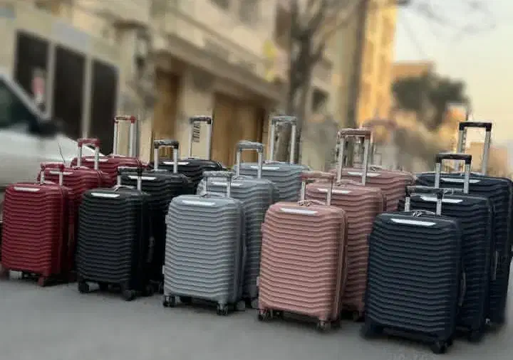 چمدانهای وارداتی نشکن|کیف، کفش، کمربند|بروجن, |دیوار