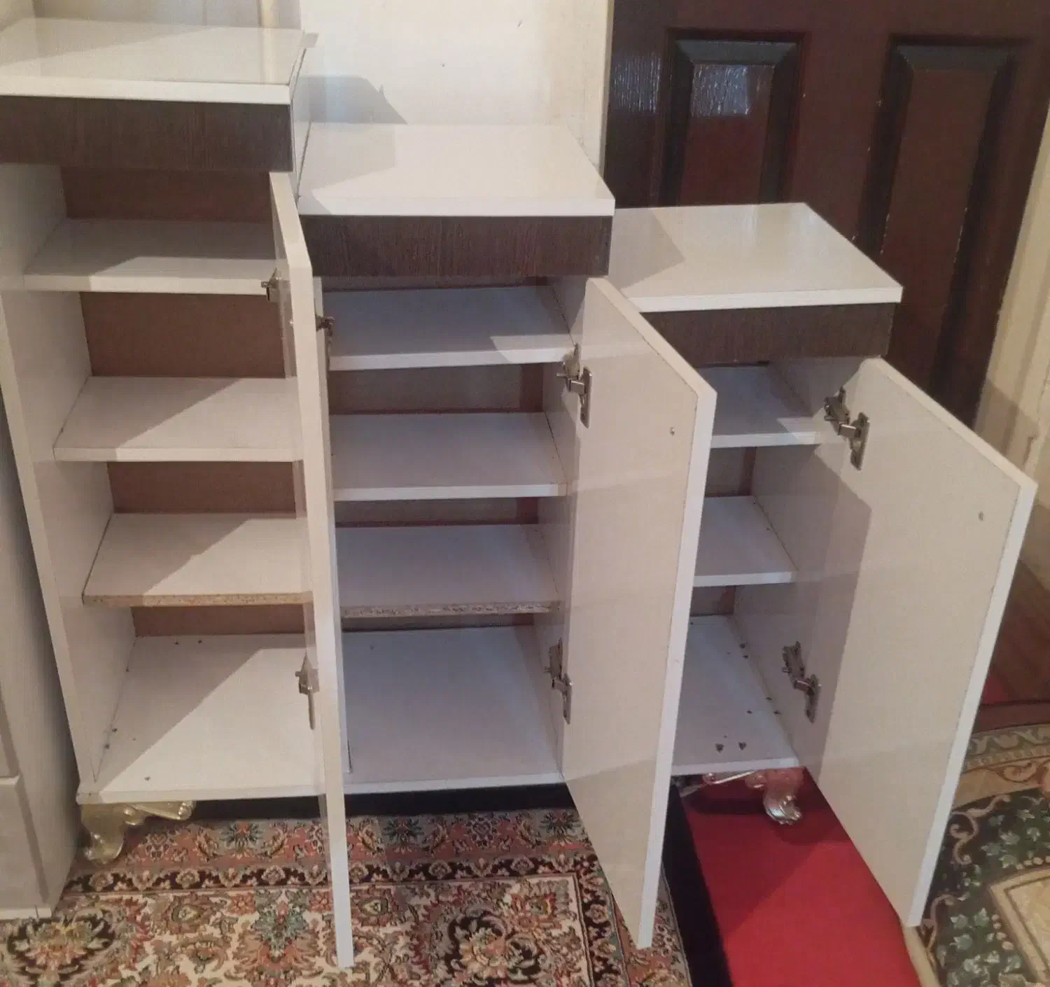 جاکفشی|جاکفشی، کمد، دراور|سیلاخور, |دیوار