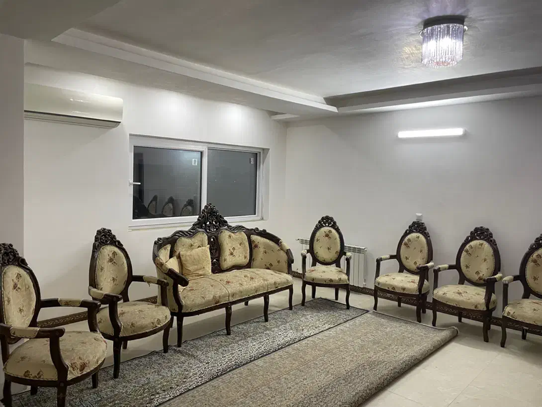 مبل سلطنتی ۹نفره|مبلمان خانگی و میز عسلی|قائم‌شهر, |دیوار