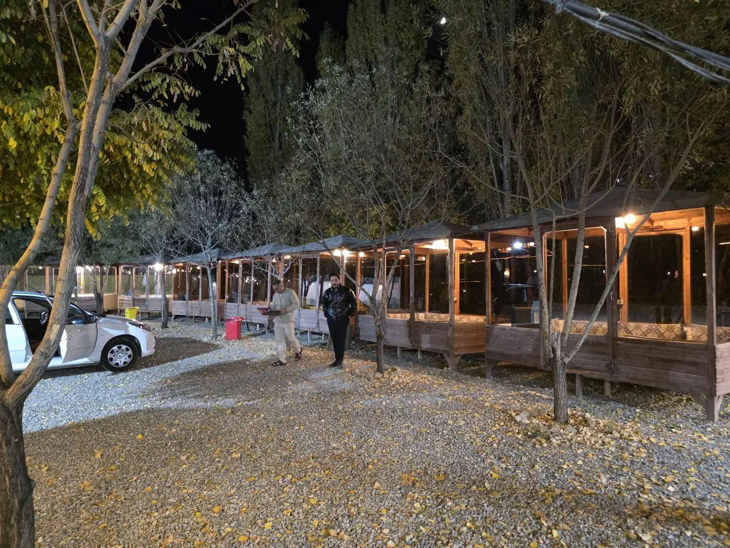 اقامت رایگان یکشب بهمراه شام و صبحانه|تور و چارتر|آسارا, |دیوار