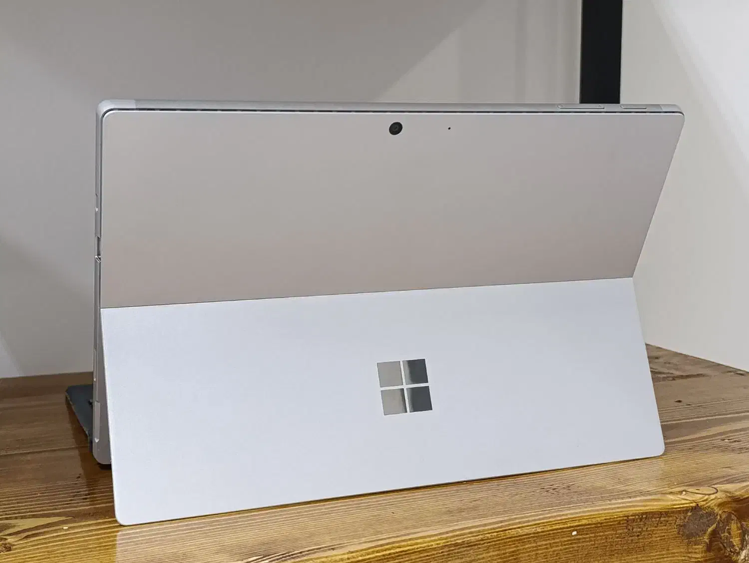 surface pro 7 همراه با کیبورد و شارژر اصلی|رایانه همراه|مشهد, کوثر|دیوار