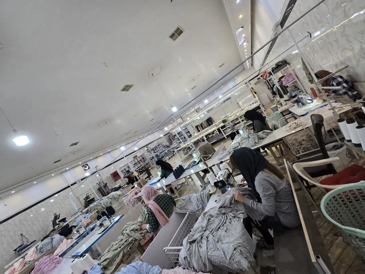 چرخکار برای شرکت تولیدی پوشاک|استخدام صنعتی، فنی، مهندسی|کرمانشاه, |دیوار