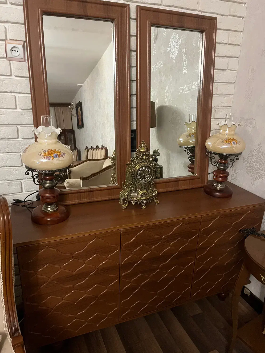 کنسول چوبی نو|بوفه، ویترین، کنسول|قزوین, |دیوار