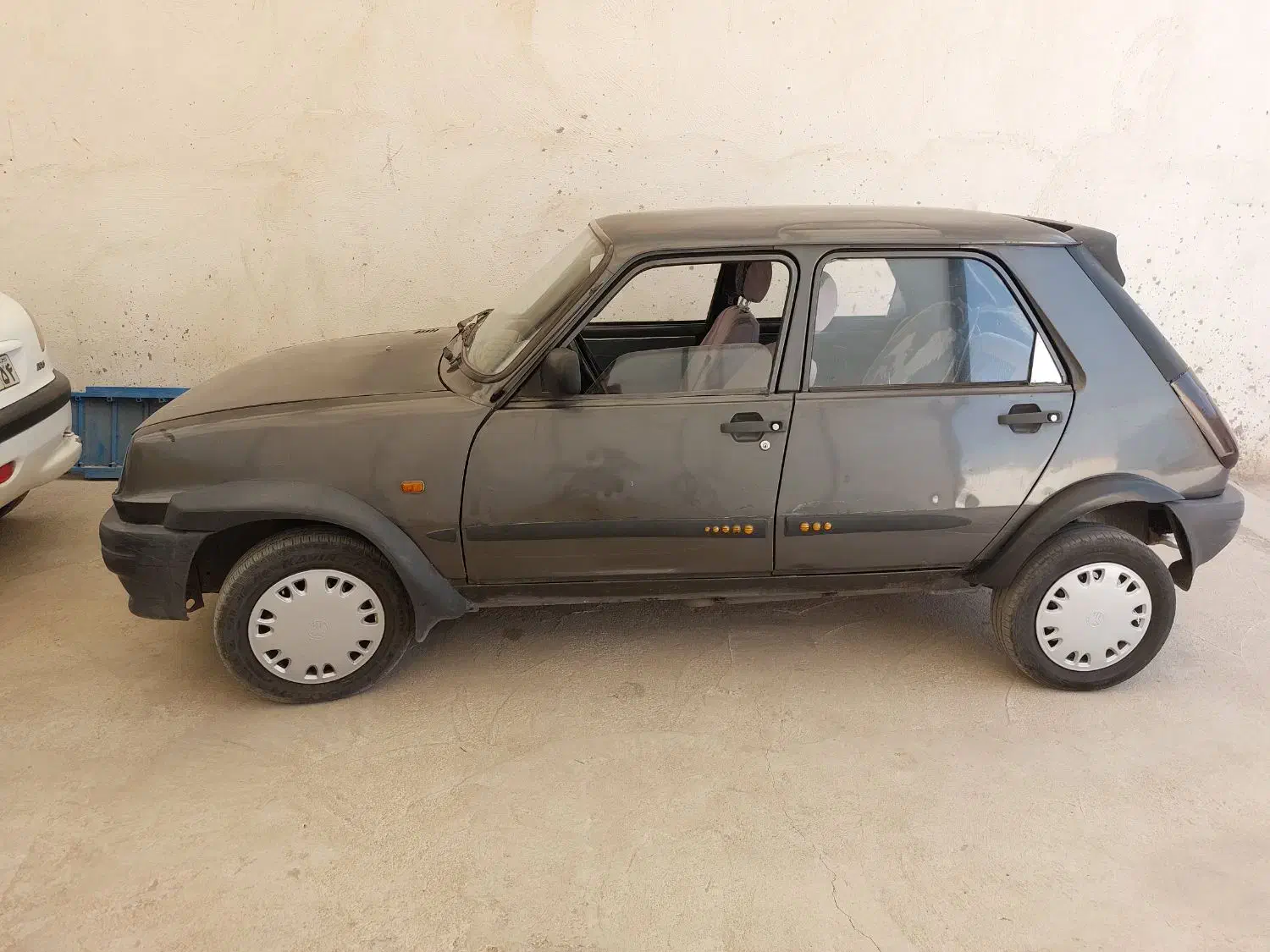 Pk 1300|خودرو سواری و وانت|یزد, |دیوار