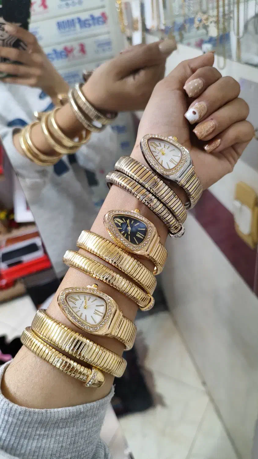 ساعت بولگاری ماری|ساعت|رشت, حمیدیان|دیوار