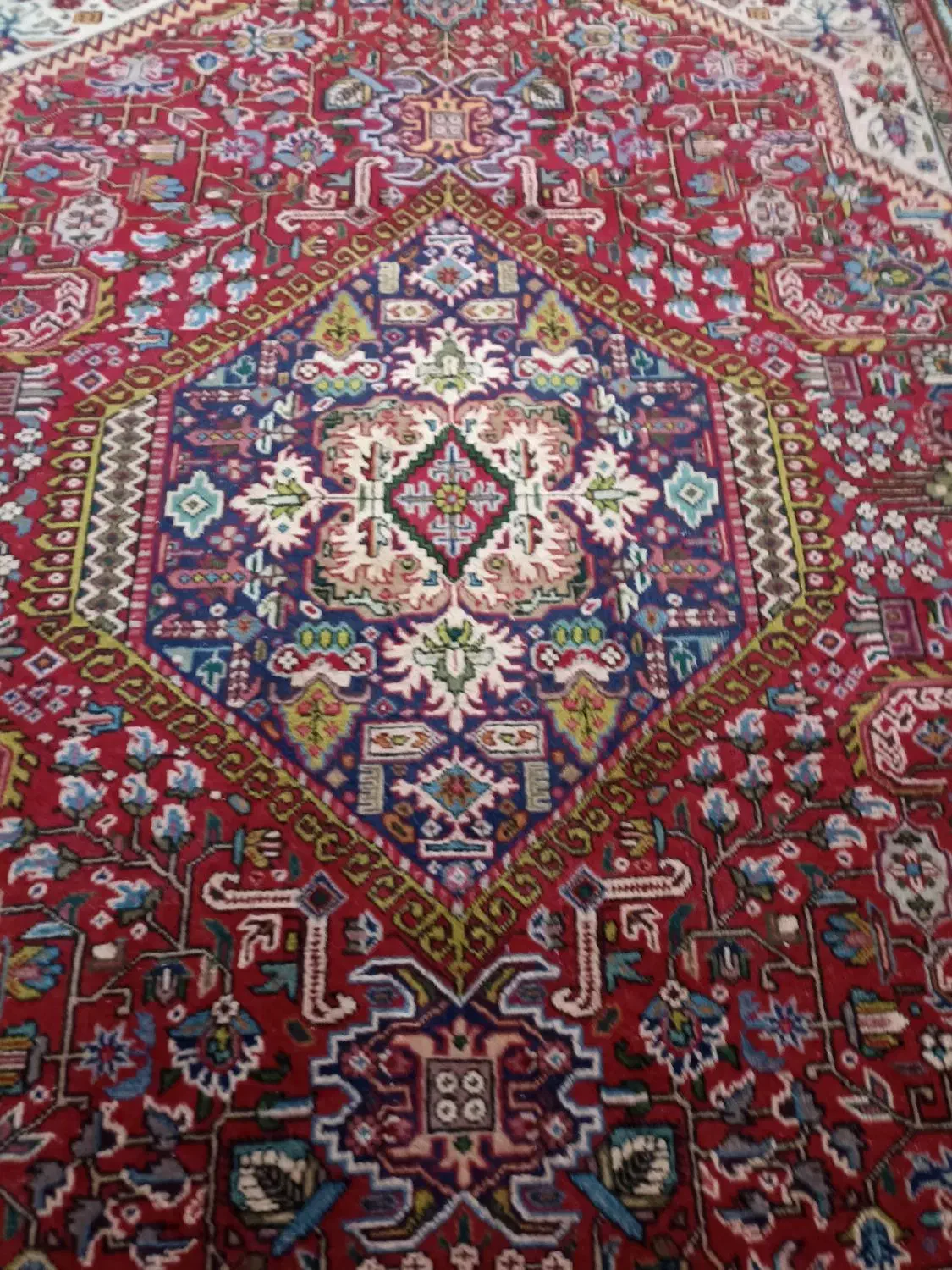 قبا آذرشهر لوزی مدل وینچ دستباف 1.60در2.35|فرش|تهران, آبشار|دیوار