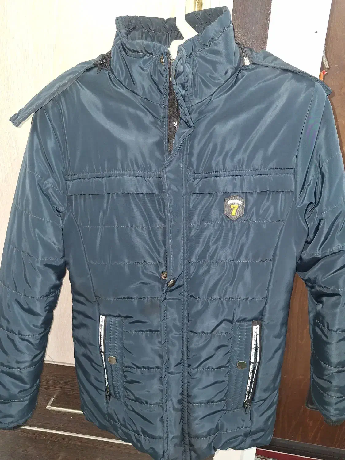 کاپشن وسایزL|لباس|مشهد, زمرد|دیوار