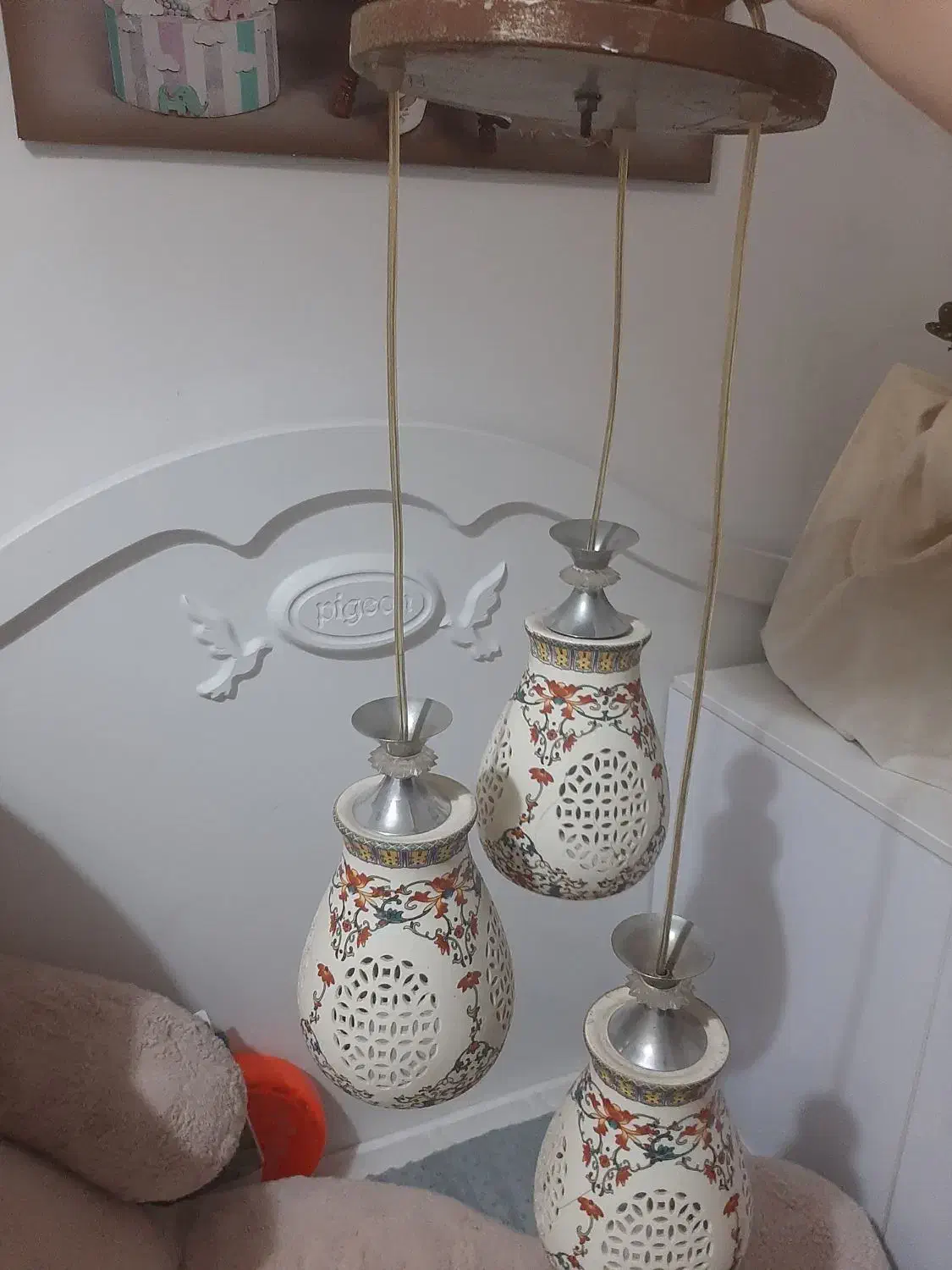 لوستر ۳شاخه چینی|لوستر و چراغ آویز|قرچک, زیبا شهر|دیوار