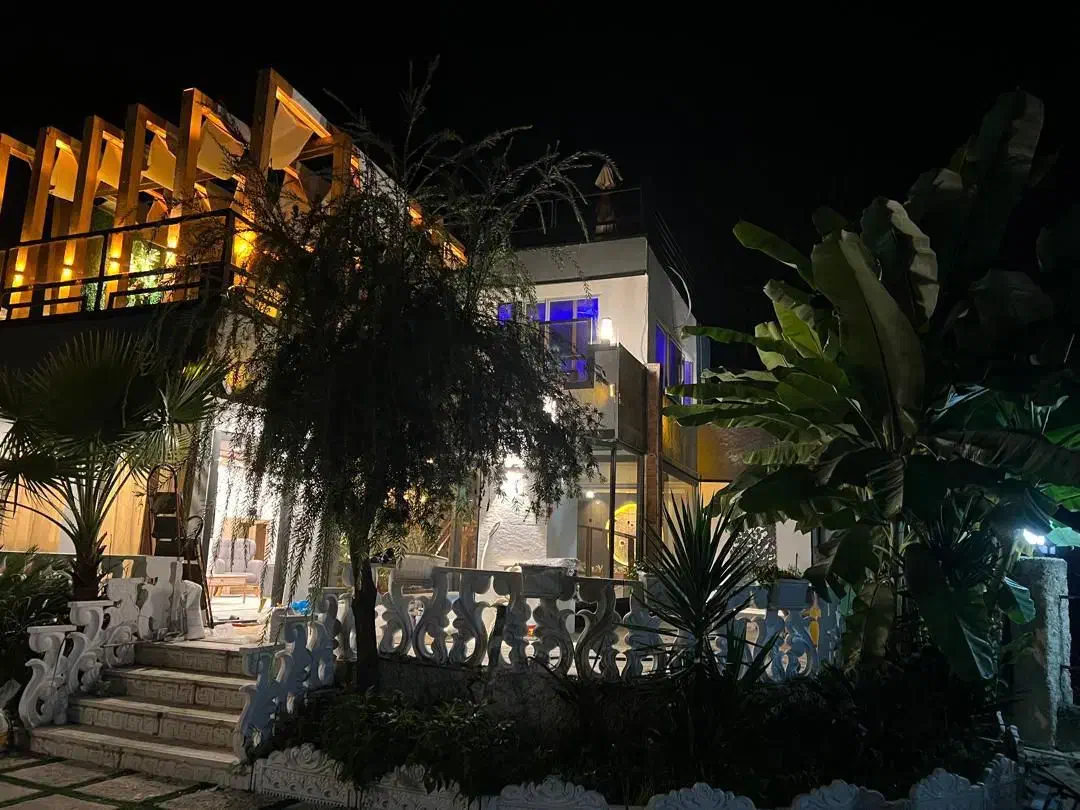 اجاره ویلا، ۲۵۰ متری، مبله، استخر دار، نزدیک شهر|اجارهٔ خانه و ویلا|امامزاده عبدالله, |دیوار