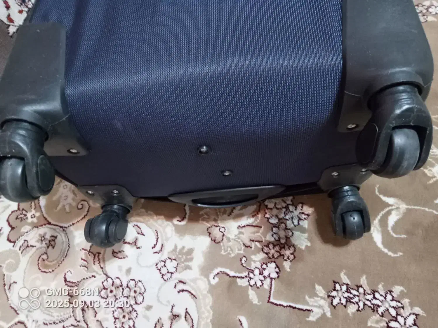 چمدان مسافرتی|کیف، کفش، کمربند|کهریزک, |دیوار