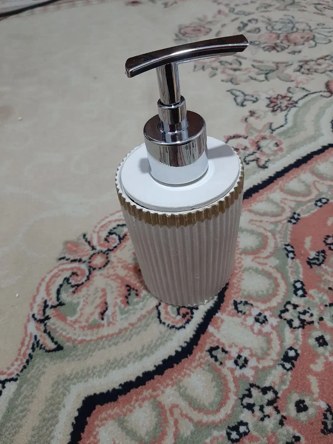 فرصت استثنایی، جاصابون مایع شیک ولاکچری|لوازم سرویس بهداشتی|خرم‌آباد, |دیوار