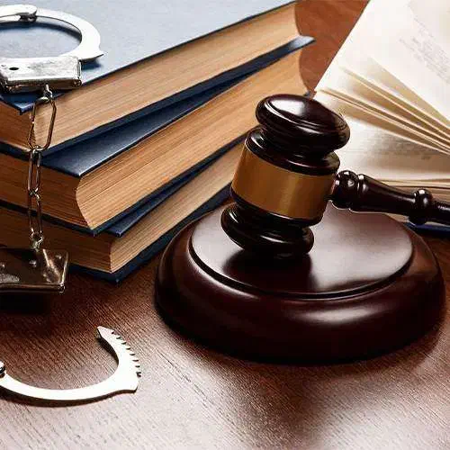 استخدام کارآموز وکالت خانم|استخدام مالی، حسابداری، حقوقی|ورامین, شهرک فجر|دیوار