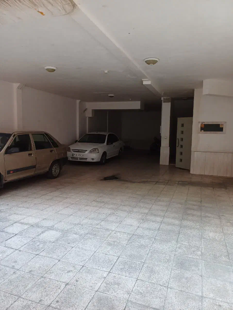 آپارتمان ۱۰۰متری طبقات ۲و۳|اجارهٔ آپارتمان|مشهد, کارمندان دوم|دیوار