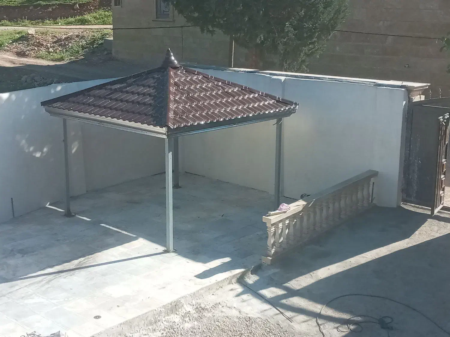 شیروانی و آلاچیق|خدمات پیشه و مهارت|بروجرد, |دیوار