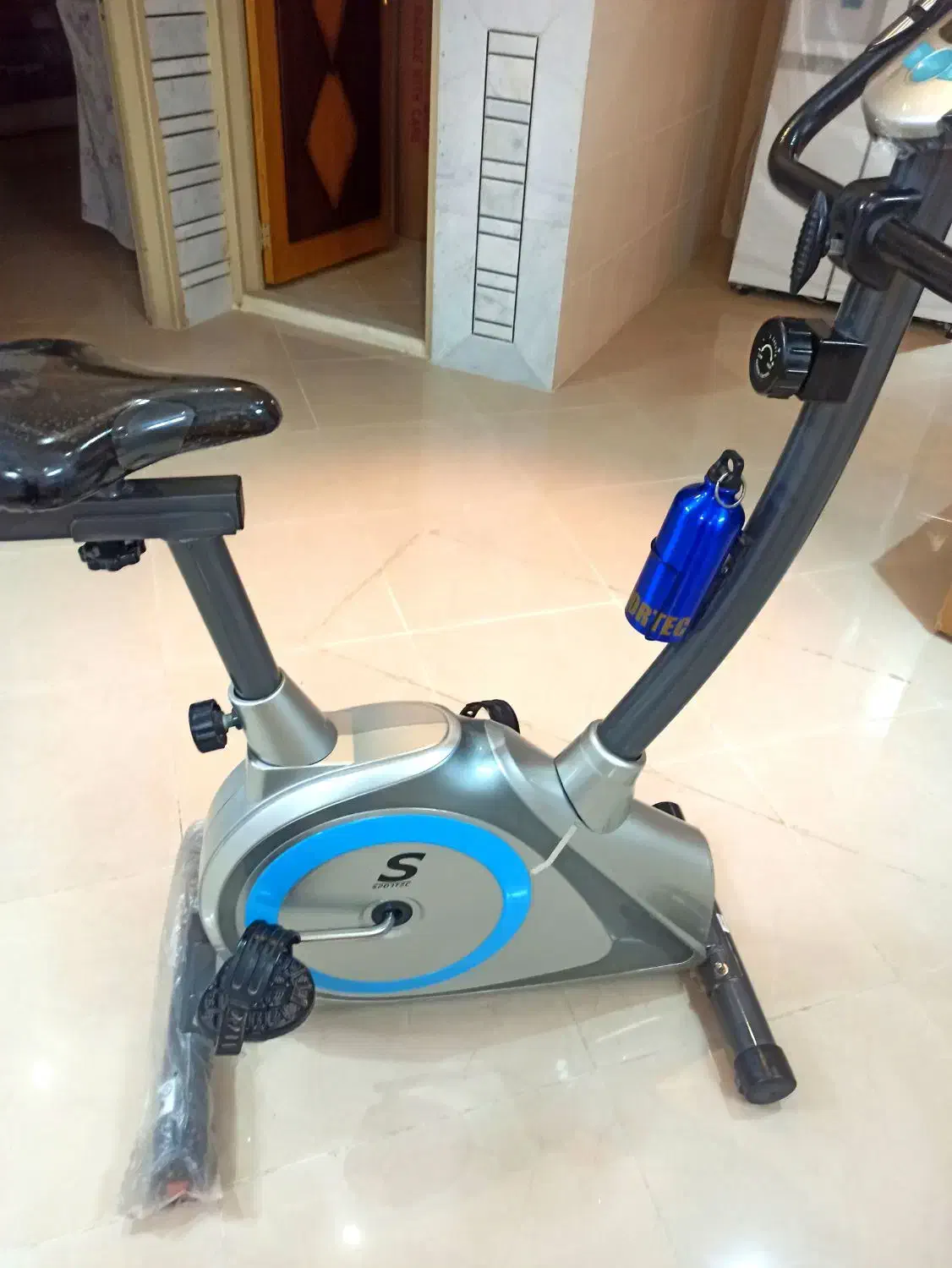 دوچرخه ثابت ورزشی سیستم مگنتیک نونو در حد آک|تجهیزات ورزشی|اصفهان, محله اسلامی|دیوار