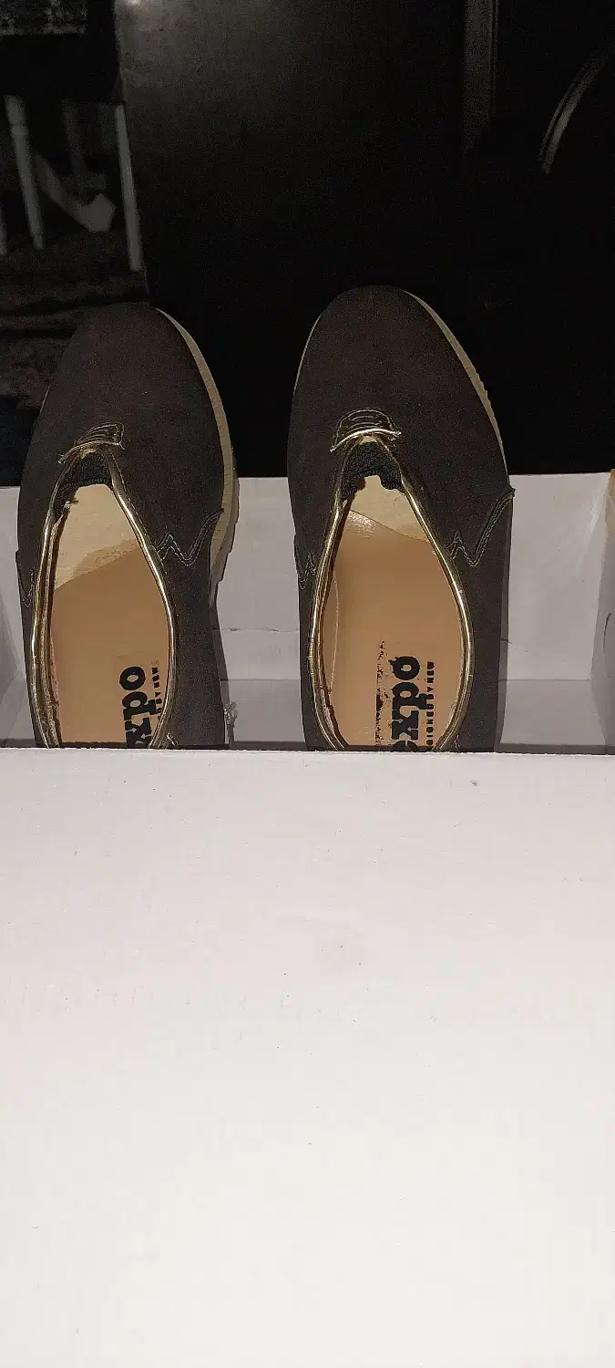 کفش دخترانه بچه گانه|کیف، کفش، کمربند|رشت, پیرکلاچای|دیوار