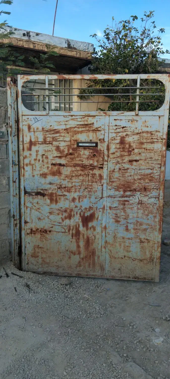 درب حیاط|مصالح و تجهیزات ساختمان|فسارود, |دیوار