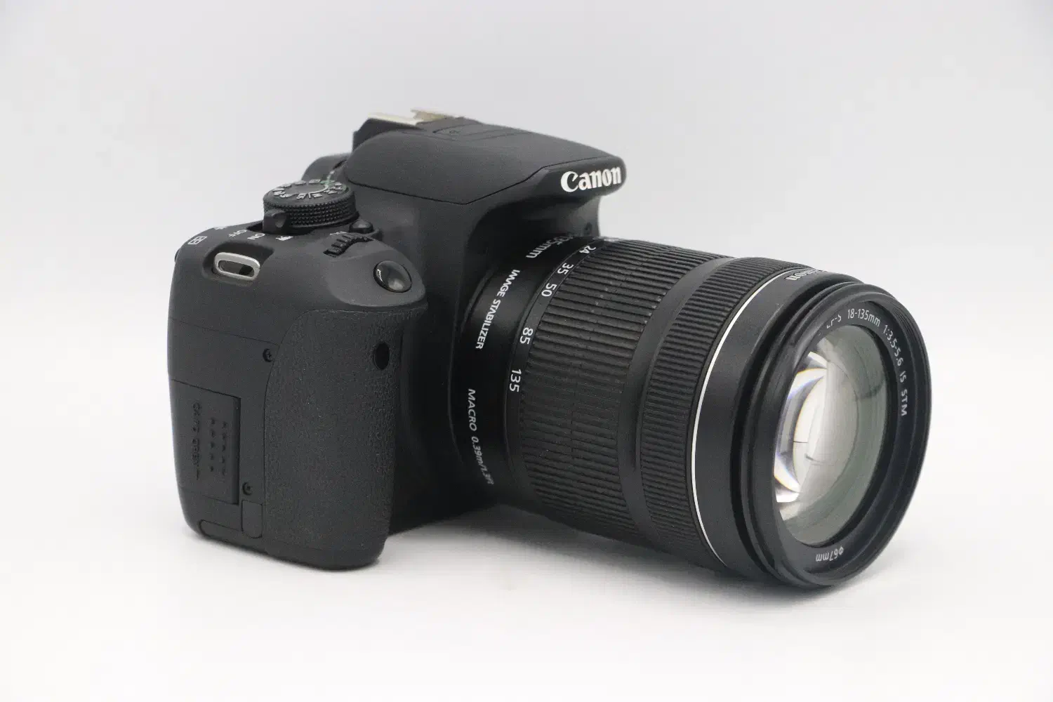 دوربین کانن Canon 700D به همراه لنز 18/135|دوربین عکاسی و فیلم‌برداری|تهران, شیخ هادی|دیوار