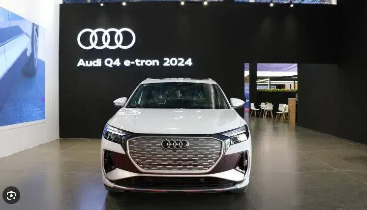 E-TRON Q4  مدل 2025 تحویل 60 روزه|خودرو سواری و وانت|تهران, میرداماد|دیوار