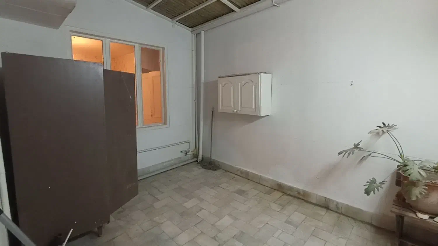 شریعتی بالاتر از خیابان ملک ۹۲ متری ۲ خوابه