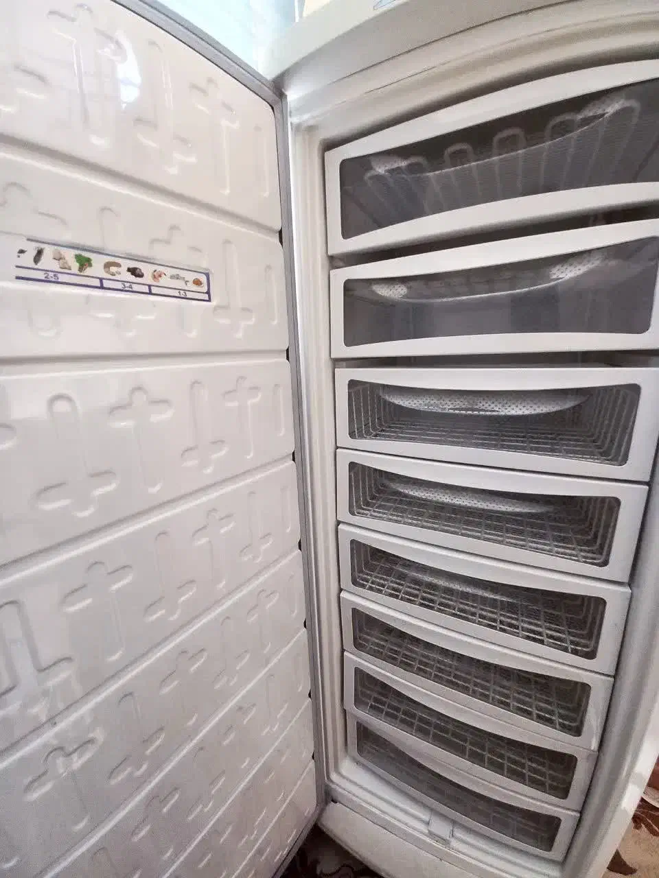 یخچال فریزر Golsan (گلسان) تمیز|یخچال و فریزر|فولادشهر, زاینده رود|دیوار