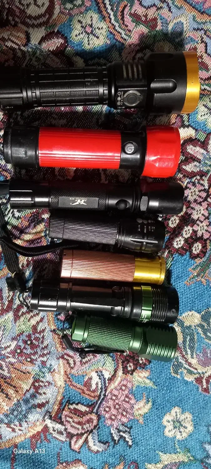 تعدادی وسایل قدیمی|کلکسیون اشیاء عتیقه|کرمانشاه, |دیوار