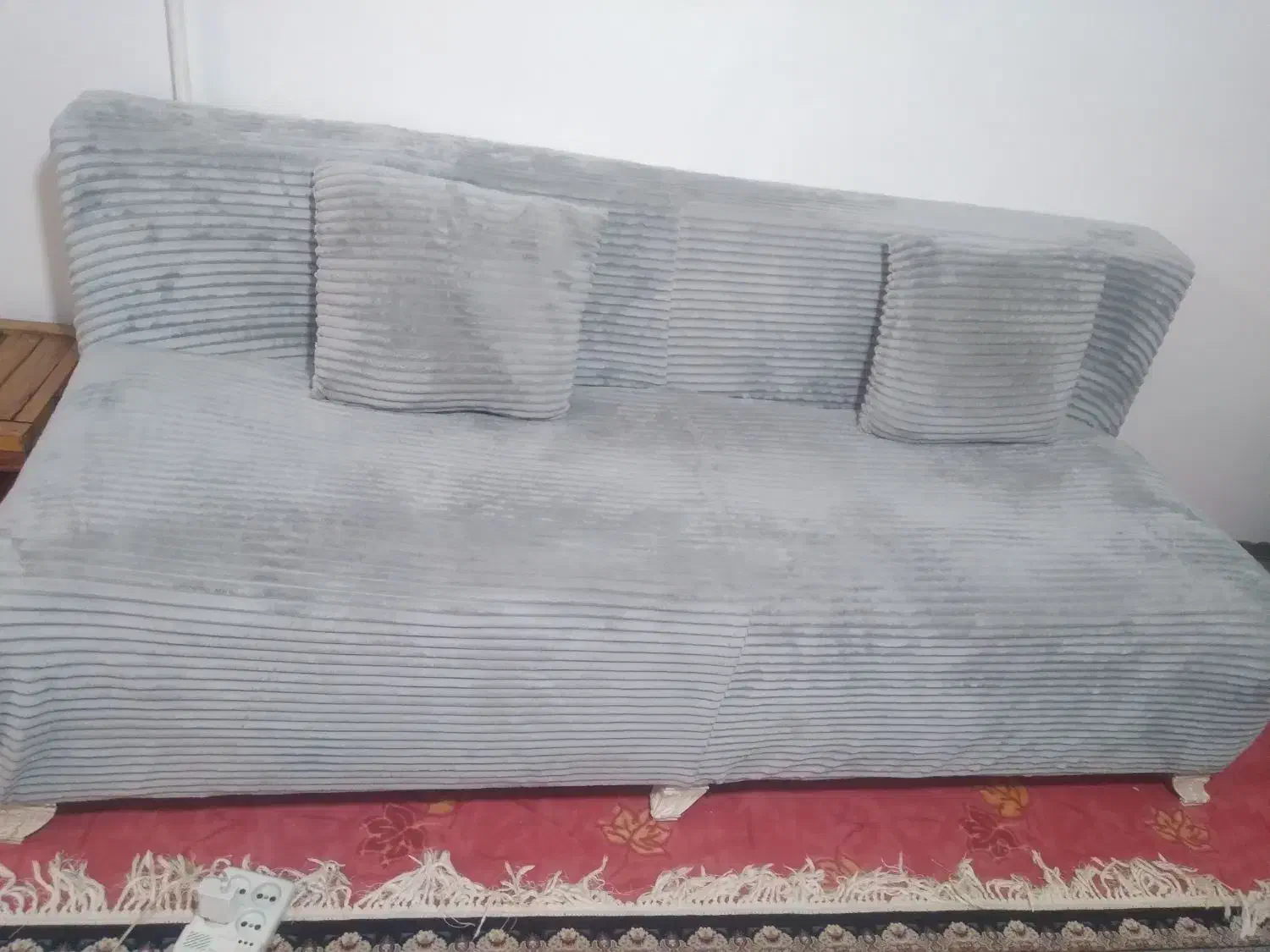 مبل ۶نفره راحتی کاملا سالم به خاطر جا میفروشم|مبلمان خانگی و میز عسلی|میانه, |دیوار