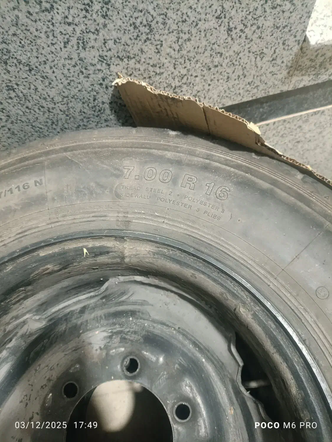 لاستیک نیسان بازژ|قطعات یدکی و لوازم جانبی|شیراز, شریفآباد|دیوار