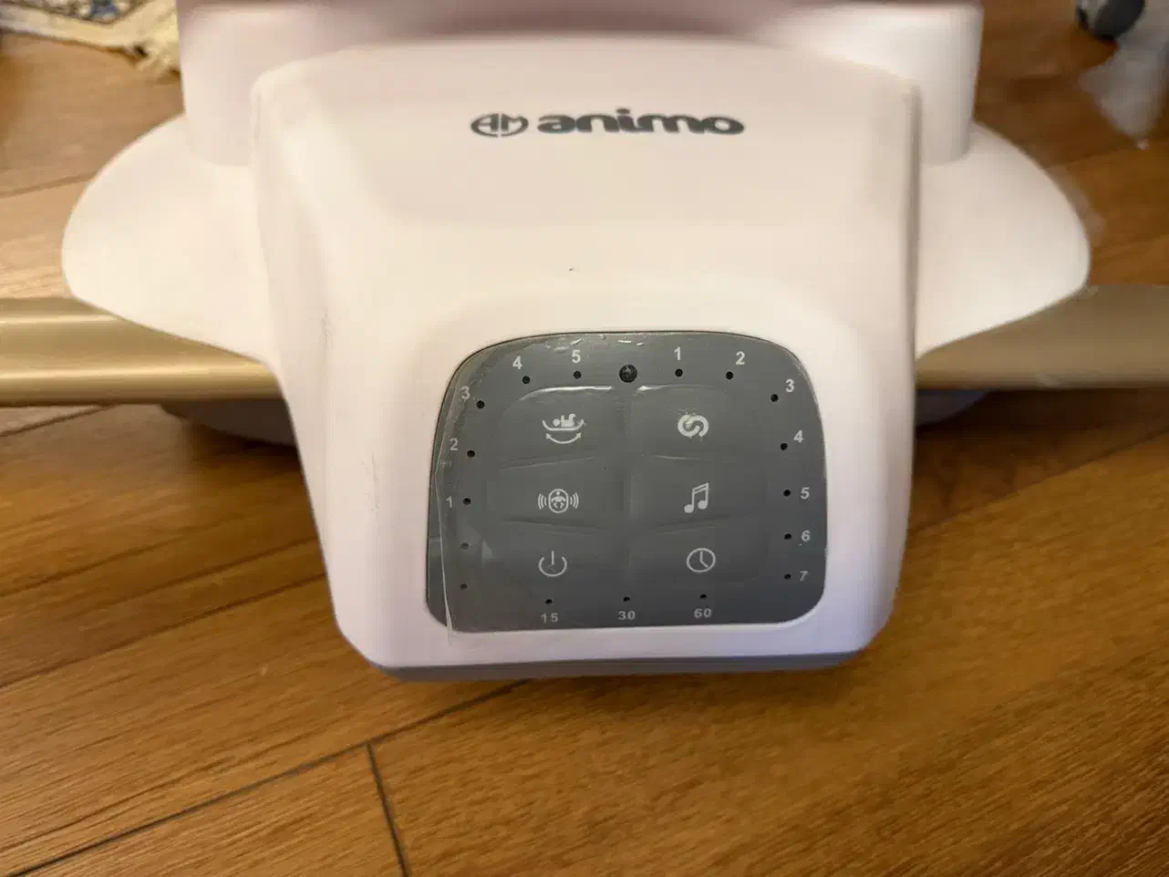 تخت گهواره کنار مادر آنیمو|تخت و صندلی بچه|یزد, |دیوار