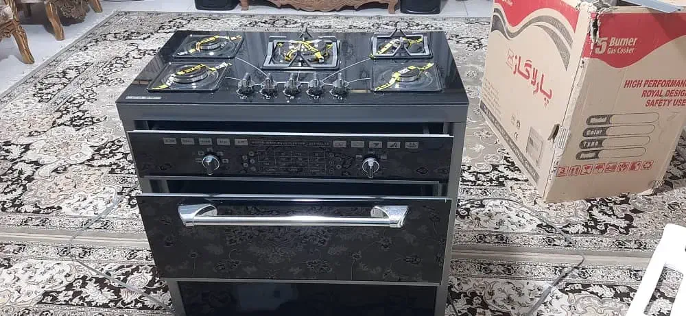 اجاق گاز طرح فر ۵ شعله نو دارای ۳عدد کشو|اجاق گاز و لوازم برقی پخت‌وپز|فردیس, شهرک ارم|دیوار