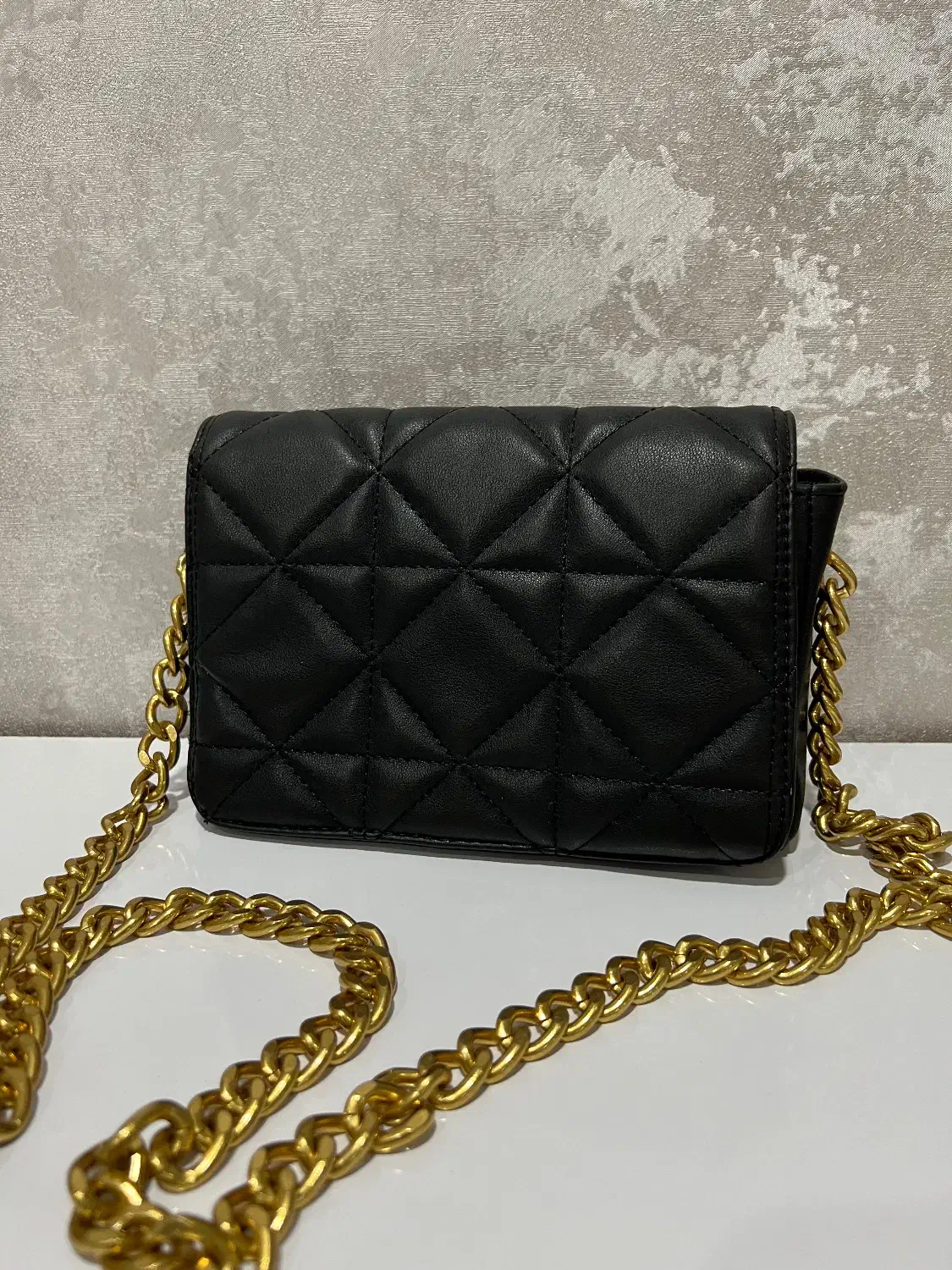 کیف منگو|کیف، کفش، کمربند|بندر ماهشهر, |دیوار