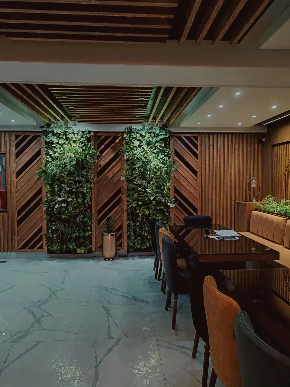 اجاره ملک تجاری|اجارهٔ مغازه و غرفه|شهرضا, |دیوار